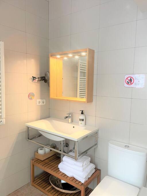 Exclusivo Y Acogedor Apartamento Con Balcon En Chueca, Con Aire Acondicionado Y Calefaccion Madrid Exterior foto